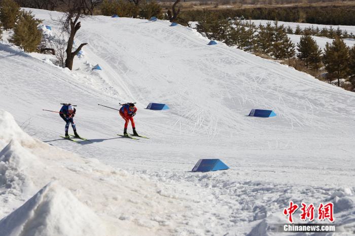 十四冬冬季两项公开组男子12.5公里追逐赛上演后