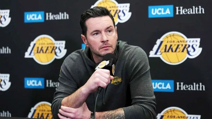 湖人或调整里夫斯战术定位 提升替补进攻火力