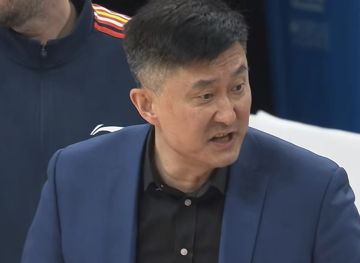 CBA常规赛收官战上演三场惨案 上海力克山西领跑