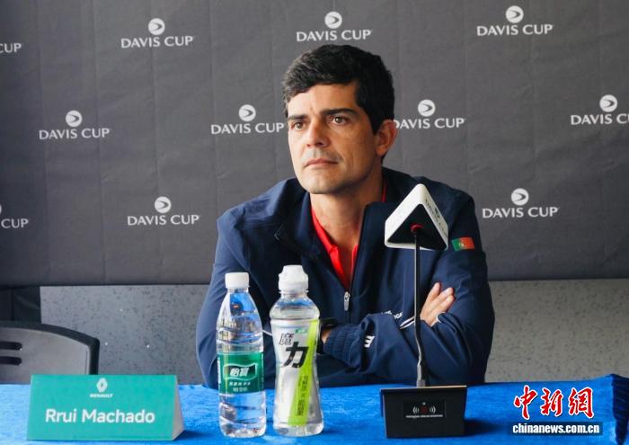 葡萄牙队备战戴维斯杯附加赛 深度体验大湾区灯