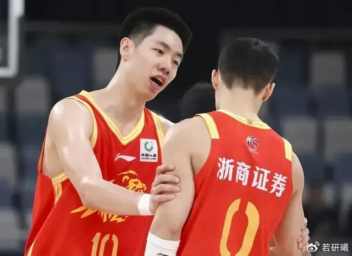 深圳109-94大胜广厦，上海队领跑CBA联赛