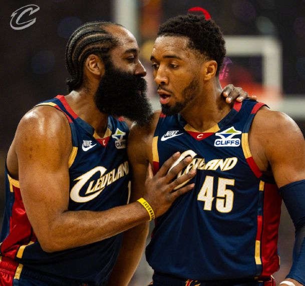 猛龙季后赛两连败陷0-2绝境 骑士双核狂砍58分碾